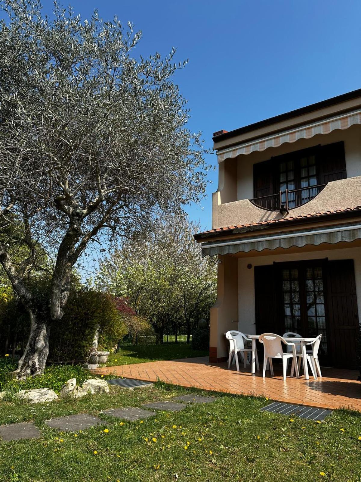 Villa Luisa Gorle ภายนอก รูปภาพ